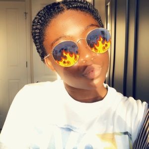 Meet your Posher, Hawa